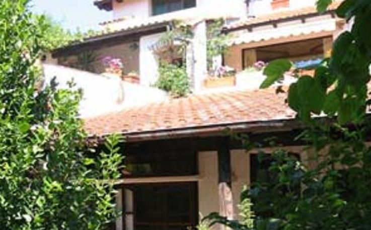Agriturismo La Vecchia Dolceacqua Exterior foto